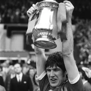Liverpool vs Newcastle United Fútbol Mayo 1974 Emlyn Hughes Liverpool Fútbol