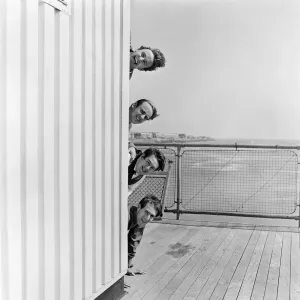 Liverpudlian pop group Gerry and the Pacemakers led by Geery Marsden pose for the camera