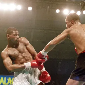 Lloyd Honeyghan vs Marlon Starling for the WBC Welterweight title Lloyd Honeyghan vs Marlon Starling for the WBC Welterweight title
