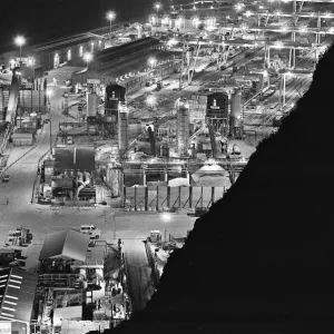 Logistics depot at the base of Shakespeare Cliff during construction of the Channel Logistics depot at the base of Shakespeare Cliff during construction of the Channel