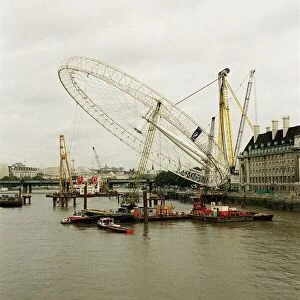 THE LONDON EYE MILLENNIUM FERRIS WHEEL October 1999 - 9