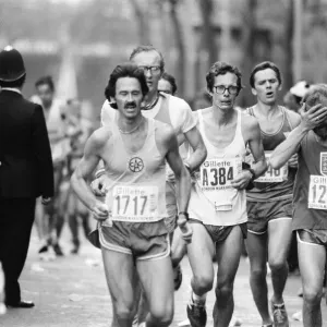 London Marathon 1982, Sponsored by Gillette, Sunday 9th May 1982 London Marathon 1982, Sponsored by Gillette, Sunday 9th May 1982
