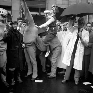 London University students Rag'. October 1952 C5183-002