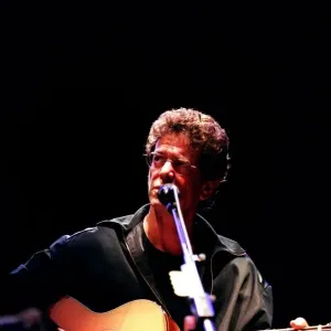 Lou Reed singing at concert 11th July 1997