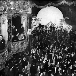 Lyceum Theatre Print - 22nd October 1945