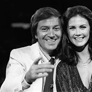 Lynda Carter American actress and singer with Des O Connor, September 1980