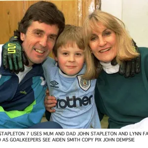 Lynn Faulds Wood Family Print 00794