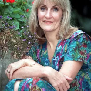 LYNN FAULDS-WOOD IN PHOTOCALL - 91 / 8171 ----- LYNN FAULDS-WOOD LYNN FAULDS-WOOD IN PHOTOCALL - 91 / 8171 ----- LYNN FAULDS-WOOD