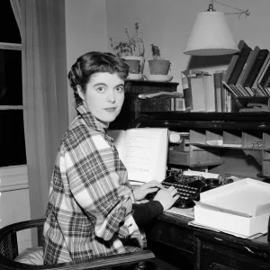 Lynne Reid-Banks, playwright and childrens author. 3rd January 1956. H138-1