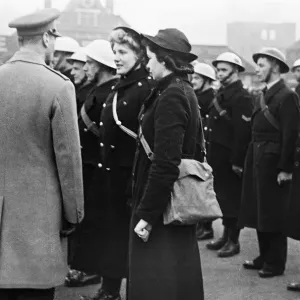 His Majesty King George VI and Queen Elizabeth meet members of the emergency His Majesty King George VI and Queen Elizabeth meet members of the emergency