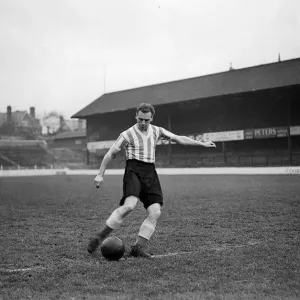Mallett (Southampton) now at Leyton Orient Circa December 1946 - January 1947 Mallett (Southampton) now at Leyton Orient Circa December 1946 - January 1947