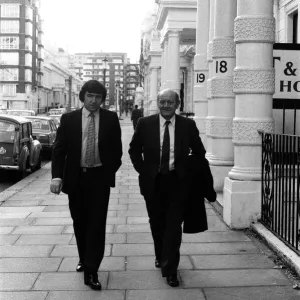 Verwaltungschef Terry Venables und Vorsitzender Jim Gregory von QPR FC Verwaltungschef Terry Venables und Vorsitzender Jim Gregory von QPR FC