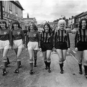 Manchester City and Leicester City Cup final football strip