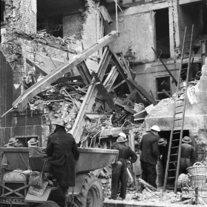 Manchester - exact area unknown, but picture taken after the December 1940 Christmas Raid Manchester - exact area unknown, but picture taken after the December 1940 Christmas Raid