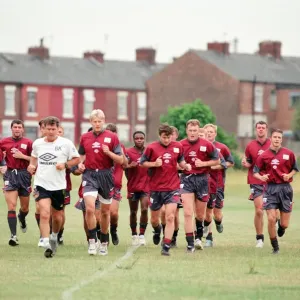 Manchester United in their first day of training. 13th July 1995 Manchester United in their first day of training. 13th July 1995