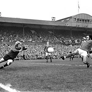 Manchester United footballer George Best in action against Newcastle United during