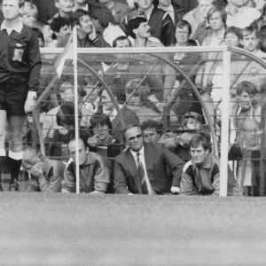 Manchester United manager Ron Atkinson watches from the dug-out Manchester United manager Ron Atkinson watches from the dug-out