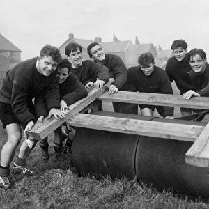 Manchester United players Duncan Edwards, Berry, Viollet, Foulkes, Byrne, McGuinness