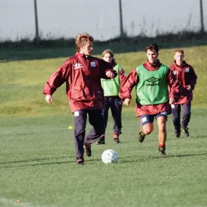 Manchester United in training. David Beckham on the ball Manchester United in training. David Beckham on the ball