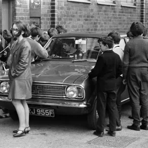 Manchester United training at Old Trafford. Brian Kidd and fans. 23rd April 1968 Manchester United training at Old Trafford. Brian Kidd and fans. 23rd April 1968