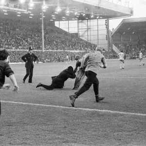 Manchester United v Arsenal, League Division One, final score 3 - 1 to Manchester United Manchester United v Arsenal, League Division One, final score 3 - 1 to Manchester United