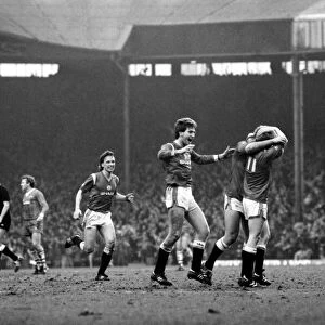 Manchester United v. Everton. March 1985 MF20-09-095 The final score was a one all