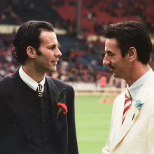 Manchester Uniteds Ryan Giggs (left) comes face to face with Liverpool