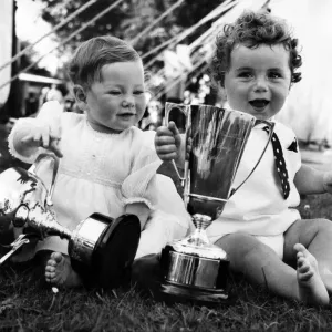 Mandy Turnbull (left) and Roger O Brien proudly display the trophies which prove Mandy Turnbull (left) and Roger O Brien proudly display the trophies which prove
