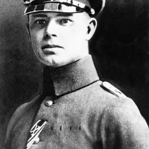 Manfred Albrecht Freiherr von Richthofen (2 May 1892 e 21 April 1918)