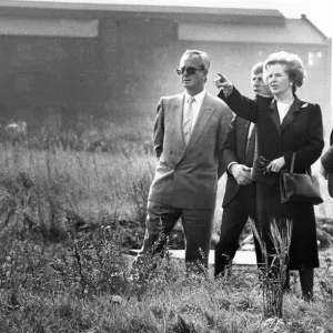 Margaret Thatcher views Britannia Steelworks site Print Margaret Thatcher views Britannia Steelworks site Print