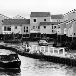Marina Village, Runcorn Print - 18th September 1980 (00608)