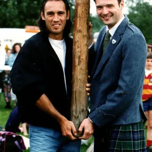 Mark Hateley Milingavie Highland games caber