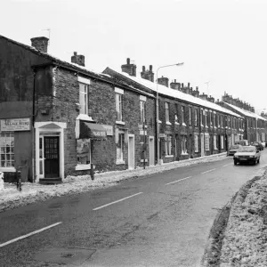 Market Street, Mottram in Longdendale, Greater Manchester. 6th January 1987 Market Street, Mottram in Longdendale, Greater Manchester. 6th January 1987