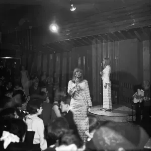 Marrianne Faithful seen here making her debut cabaret appearance at the Blue Nile Club Marrianne Faithful seen here making her debut cabaret appearance at the Blue Nile Club