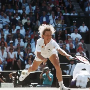 Martina Navratilova, IN ACTION PLAYING ON COURT AT THE 1993 WIMBLEDON TENNIS TOURNAMENT Martina Navratilova, IN ACTION PLAYING ON COURT AT THE 1993 WIMBLEDON TENNIS TOURNAMENT