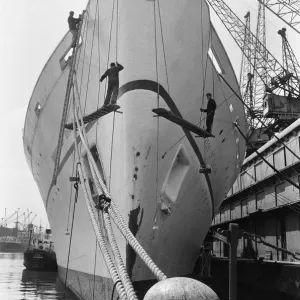 A mass meeting was held at Liverpool Pierhead, led by Mr Albert Bull