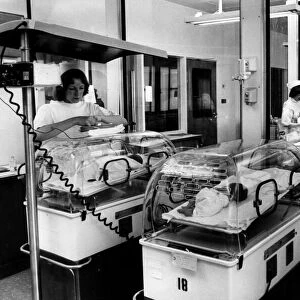 Maternity Special Care Unit, Walsgrave Hospital. 24th August 1977