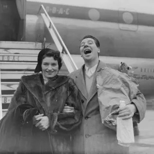 Max Bygraves & Wife Return from US. 1951 B5705 / 3 vfr1