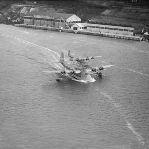 The Mayo Composite Aircraft Print - River Medway 1938 The Mayo Composite Aircraft Print - River Medway 1938