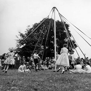 Maypole dancing at Wishford, Wiltshire. P005026