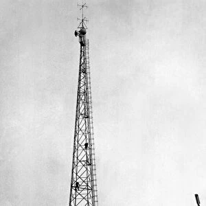 Men balance precariously 100ft up the radio mast at Gaythorn Gas Works