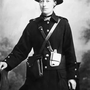 As men left their jobs to join the army at the outbreak of the First World War As men left their jobs to join the army at the outbreak of the First World War