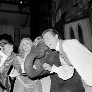 MEN Nostalgia, Bits and Pieces, Dec 15: Cinderella rehearsals at the Manchester Palace