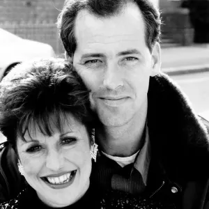 Michael Barrymore, comediante y esposa Cheryl Barrymore mayo 1987. Michael Barrymore, comediante y esposa Cheryl Barrymore mayo 1987.
