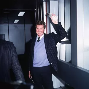 Michael Crawford actor leaving Heathrow airport for New York December 1987