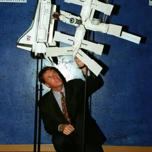 Michael Foale British Astronaut January 98 With scale size Mire Michael Foale British Astronaut January 98 With scale size Mire