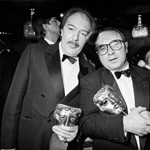 Michael Gambon and Bob Hoskins with their Bafta awards - March 19887 23 / 03 / 1987