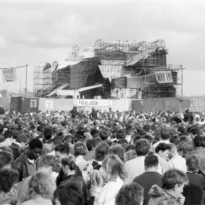 Michael Jackson, Bad Tour 1988, concert at Aintree Racecourse, Aintree, Merseyside Michael Jackson, Bad Tour 1988, concert at Aintree Racecourse, Aintree, Merseyside