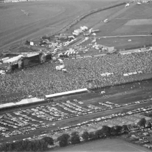 Michael Jackson, Bad Tour 1988, concert at Aintree Racecourse, Aintree, Merseyside Michael Jackson, Bad Tour 1988, concert at Aintree Racecourse, Aintree, Merseyside