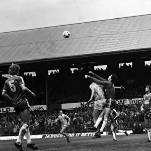 Middlesbrough 3 v. Stoke City 2. Dvision one football September 1981 MF03-21-034